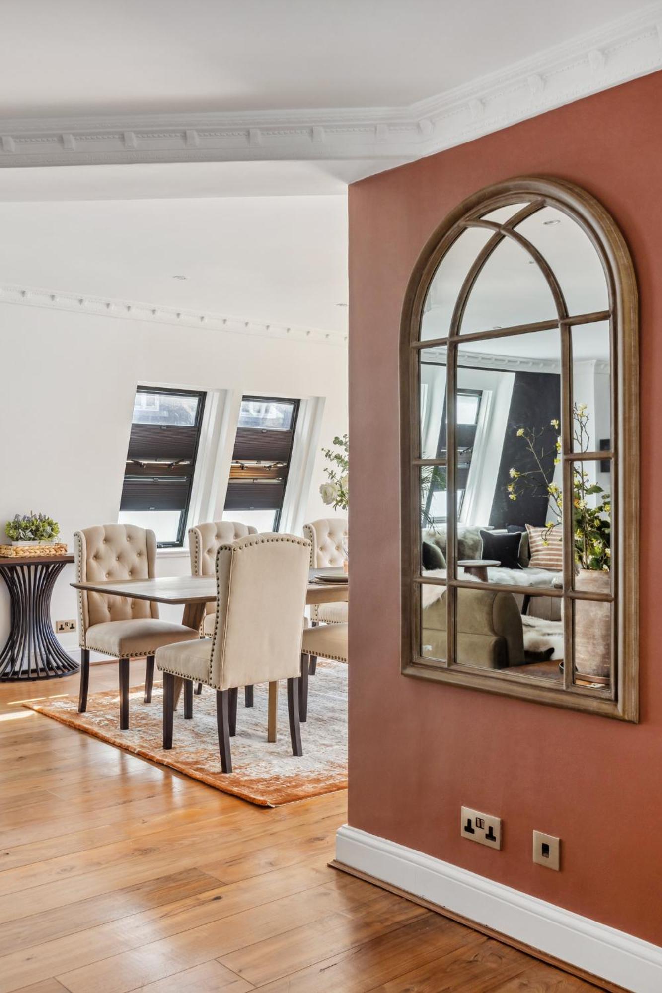 Apart-hotel Mayfair House 5*