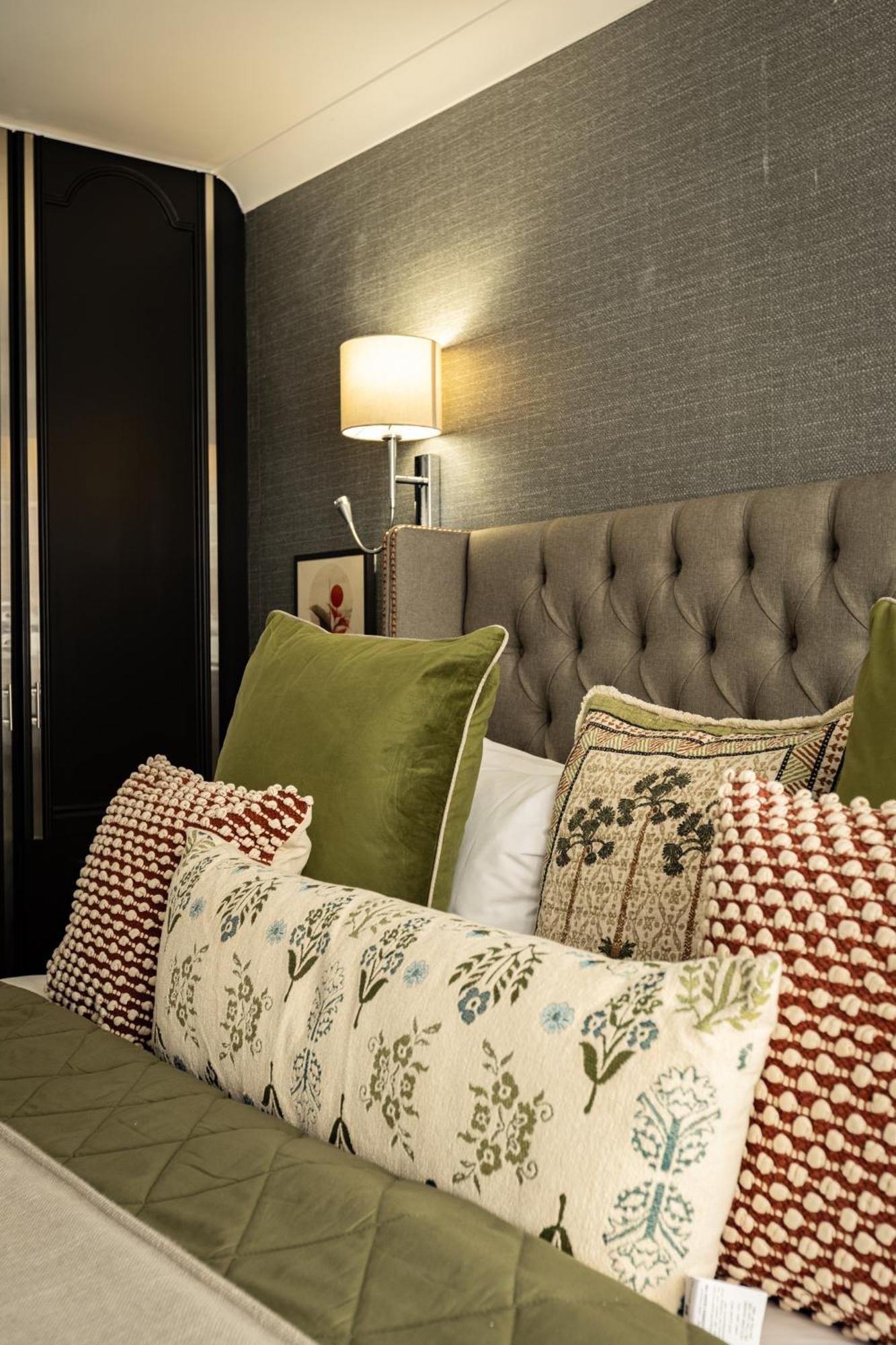 Mayfair House Apart-hotel 5*